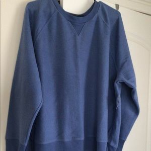 Women’s fleece sweatshirt